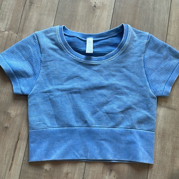 4/$25 Offline by Aerie Ribbed Blue Fitted Athletic Crop Top Sz S - Picture 1 of 5
